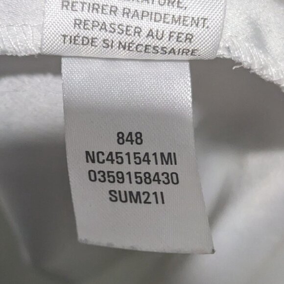 Nordstrom | Pleat back sleeveless top in Ivory Cloud - Picture 4 of 7